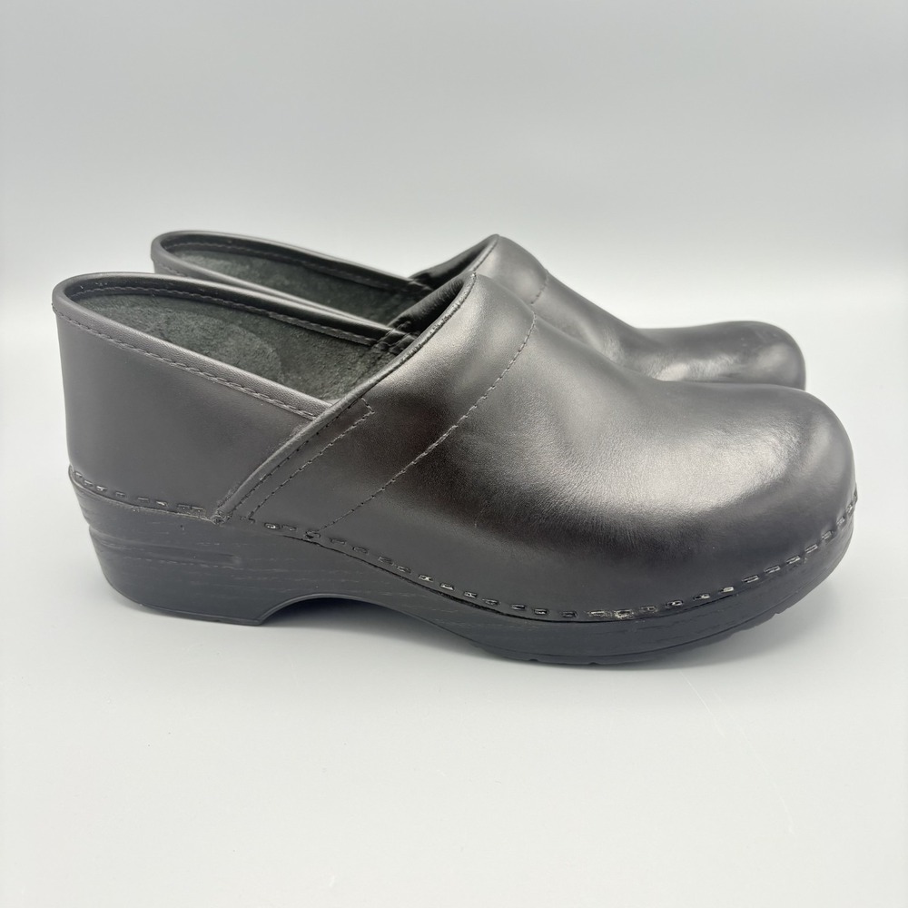Dansko Clog Womens EU 40 Wide US 9/9.5 Black Leather Professional Nursing *Read - Picture 2 of 10